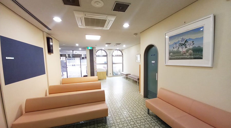 渋川医院の待合室